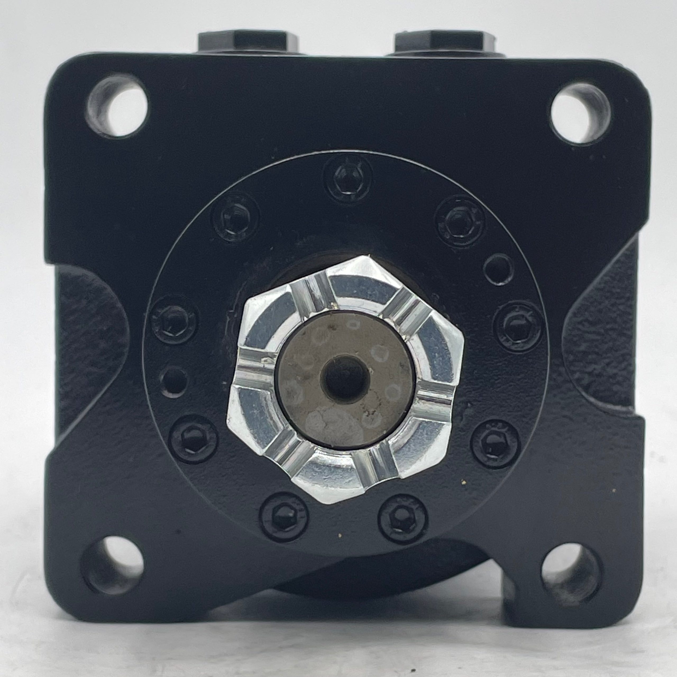 Skyjack Part # 103129 – Wheel Motor