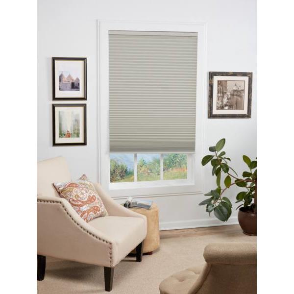 St. Charles 33 X 48 Ivory Blackout Honeycomb Cellular Shade