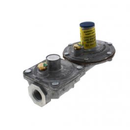 Maxitrol 325-3L48-1/2-LIM 1/2" Line Pressure Gas Regulator W/OPD & Vent Limiter