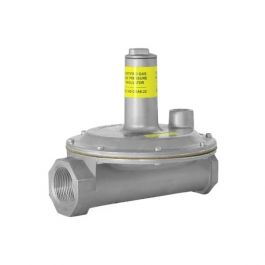 Maxitrol 325-7AL210D-1 1/4 Gas Pressure Regulator W/Over Protect Part 1.25"