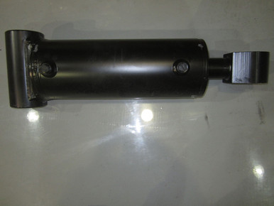 1001116441: JLG CYL,COMPENSATION