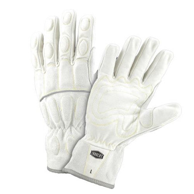 This glove is made of grain water buffalo, and provides excellent back of hand, and pinch point protection. There is also padding provided to the wrist.Kevlar thread is used to sew the palm of the g 9075/L