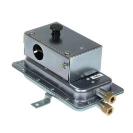 Cleveland Controls AFS-460-136 SPST N/C Pressure Switch 4"-12" WC Airflow