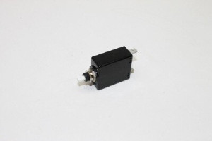 Genie Lift Part # T113642GT - BREAKER,20A MINI,120VAC 1P,CSA, EA