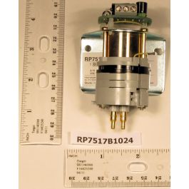 Honeywell RP7517B1024/U 3-Wire Electronic Pneumatic Transducer W/Direct Action 1.7 VA