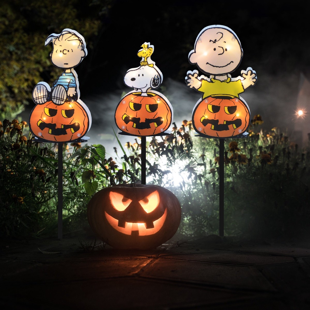 Set of 3 Peanuts Gang Great Pumpkin Lighted Pathway Markers