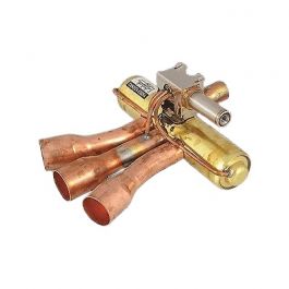 Trane VAL8352 Reversing Valve 1-3/8"X1-1/8" 24V
