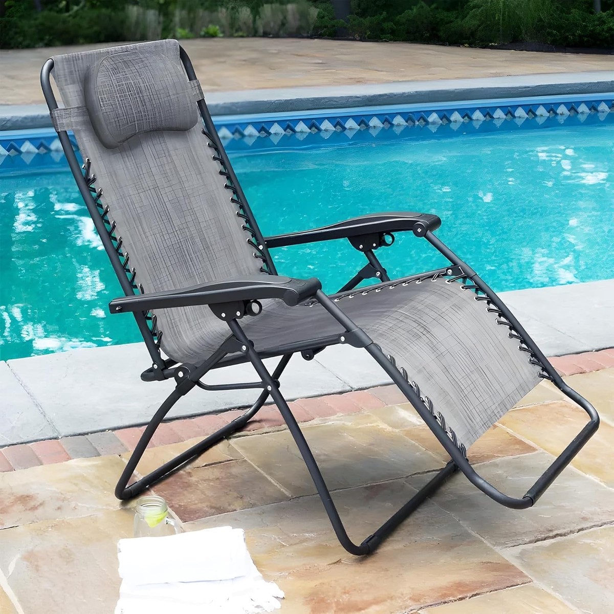 Zero Gravity Outdoor Portable Folding Lounge Chair for Adults